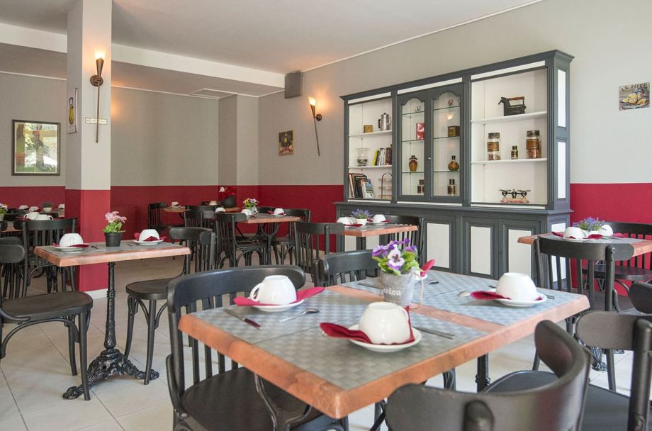 Hotel du Forum Carpentras Petit déjeuner